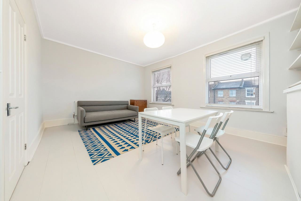 Chaucer Road, SE24