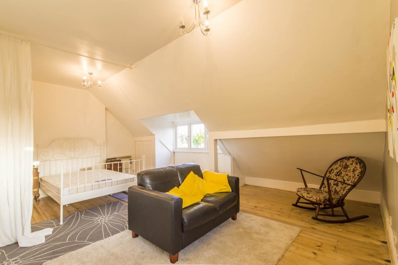 Drewstead Road, SW16