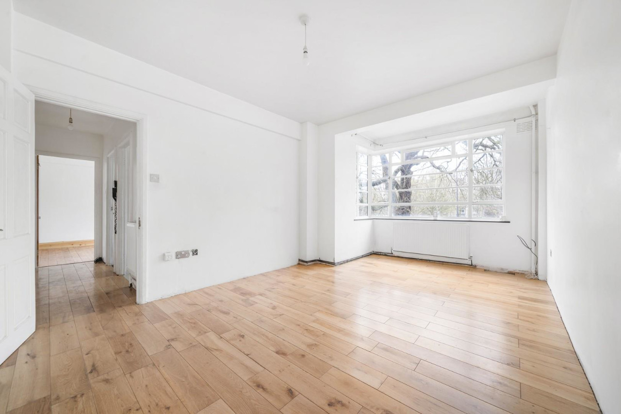 Brixton Hill, SW2
