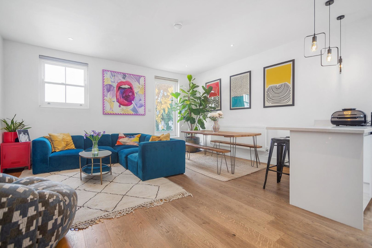 Coldharbour Lane, SW9