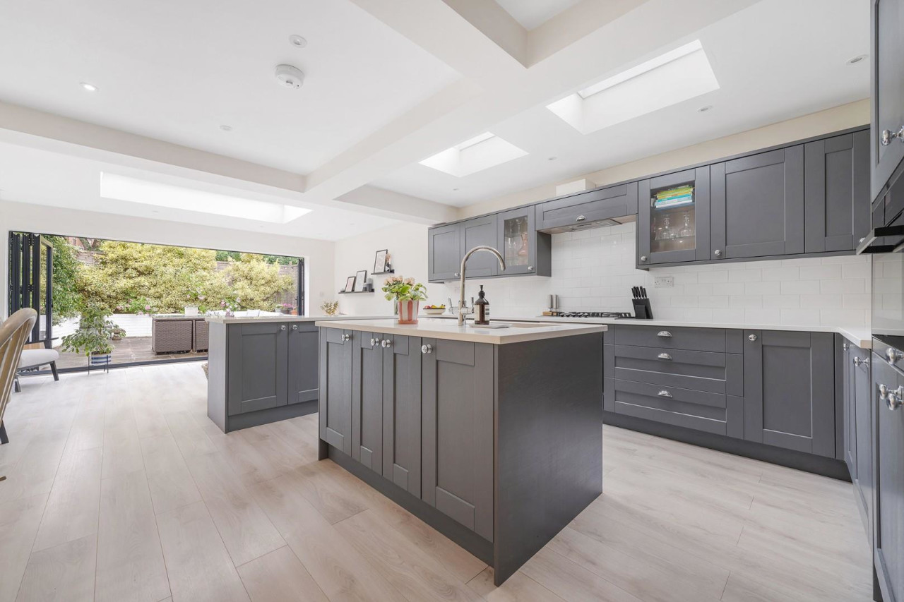 Cornford Grove, SW12
