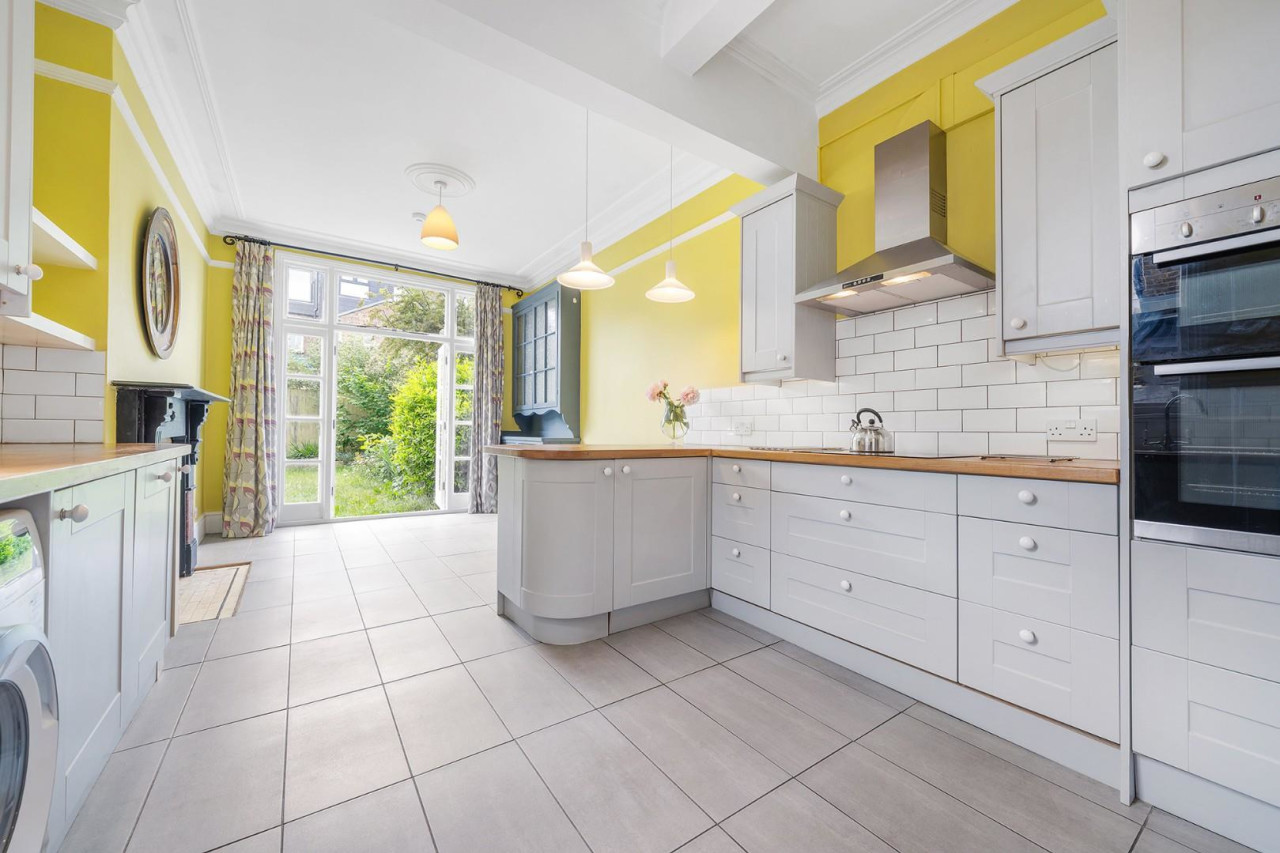 Claverdale Road, SW2