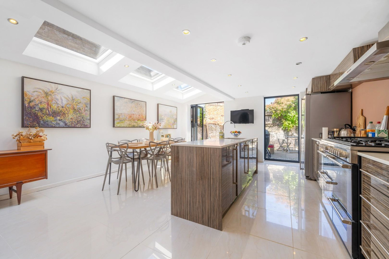 Pulross Road, SW9