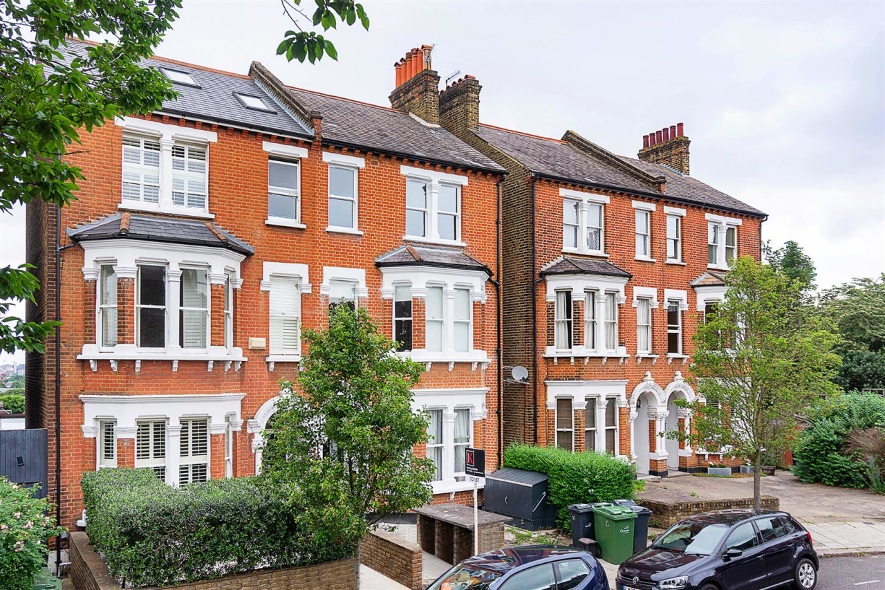 Rollscourt Avenue, SE24