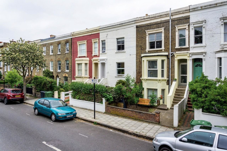 Flat for sale on Shakespeare Road, SE24, Ref 29182020 Keating Estates