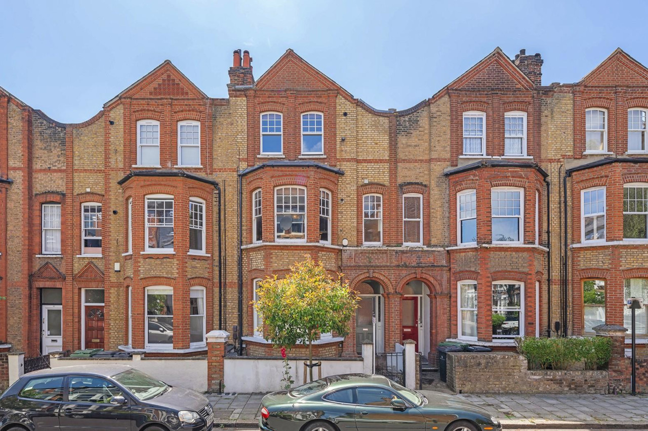 Trent Road, SW2