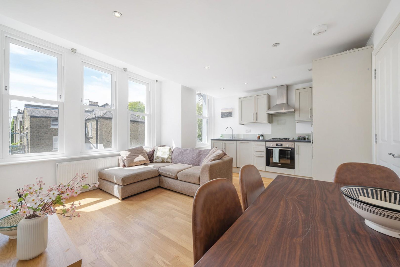 Kimberley Road, SW9