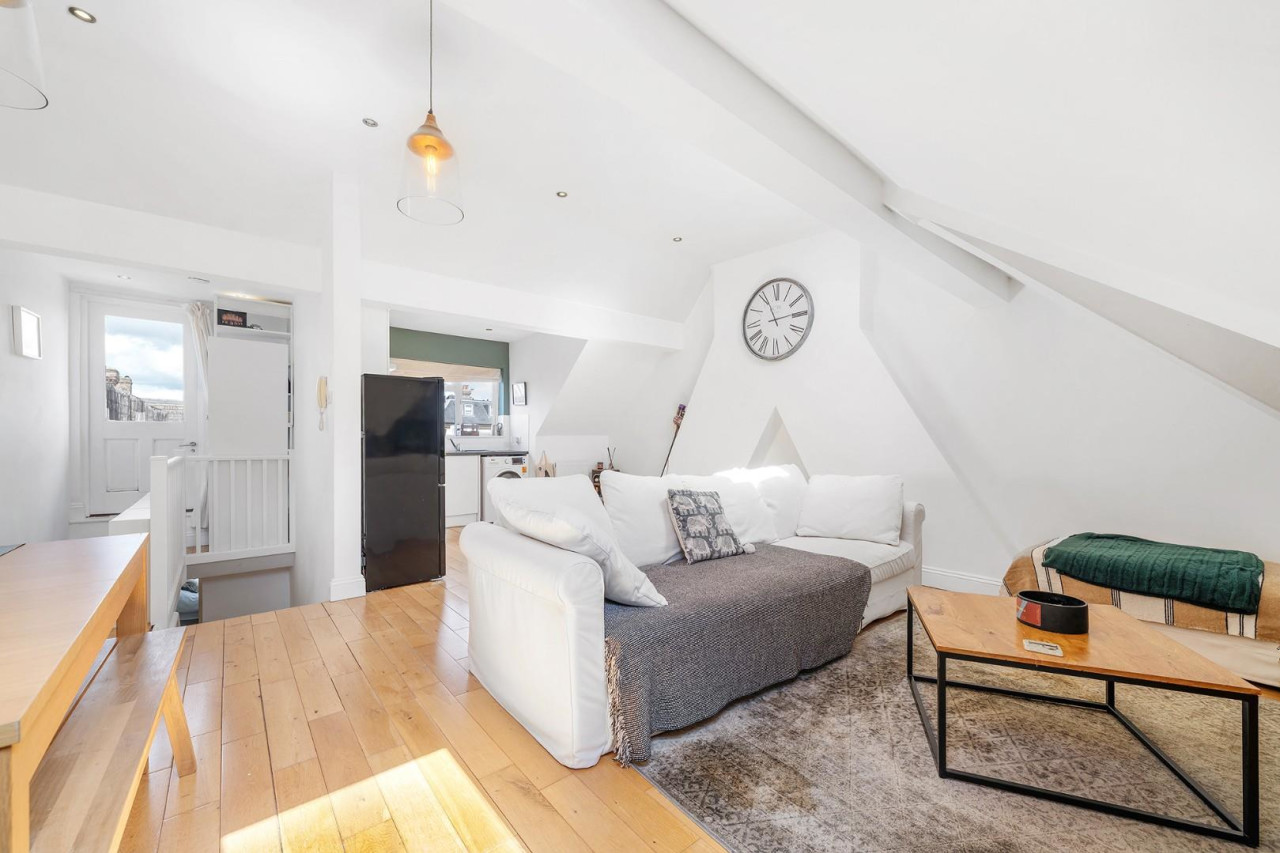 Craster Road, SW2