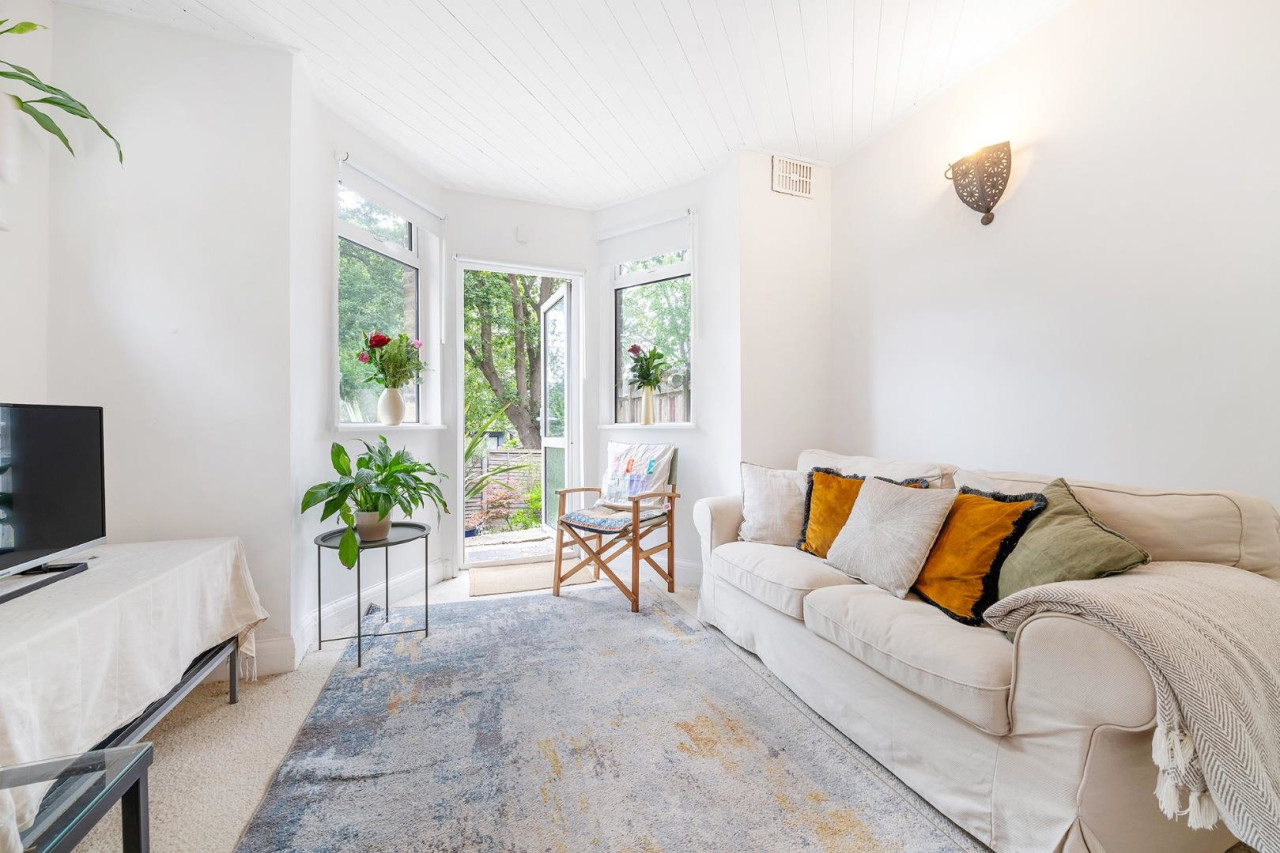 Tierney Road, SW2