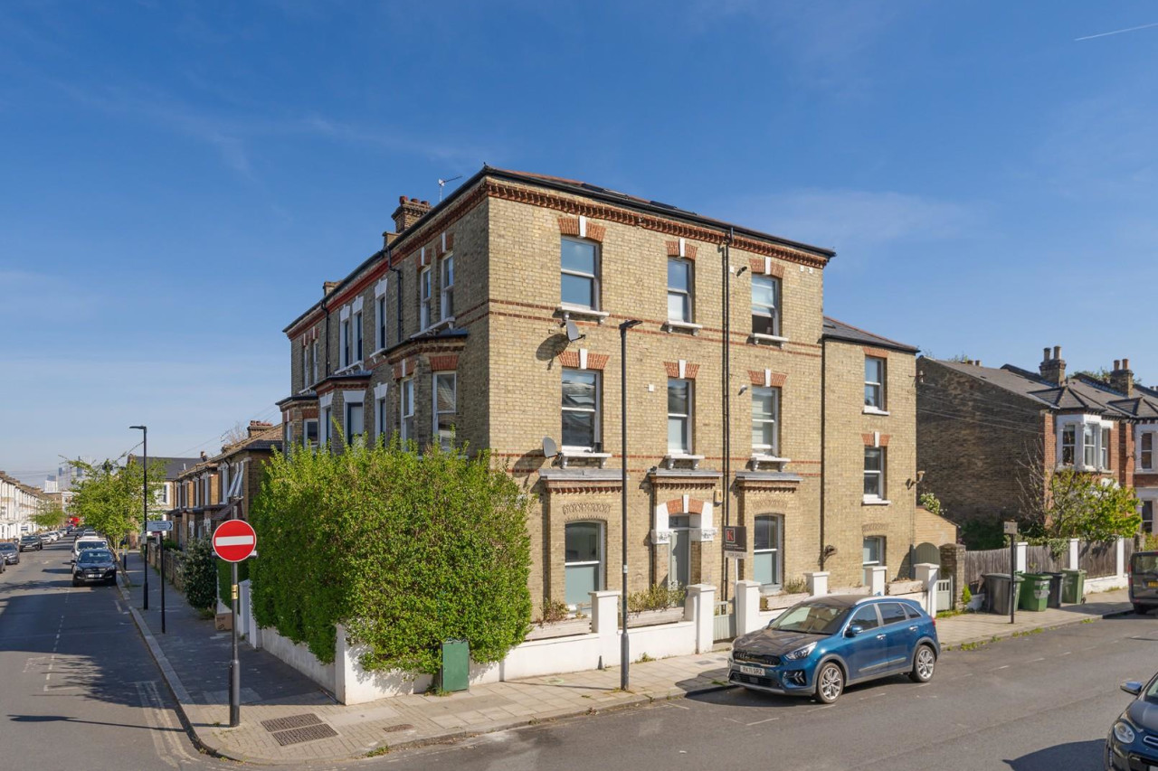Winterwell Road, SW2