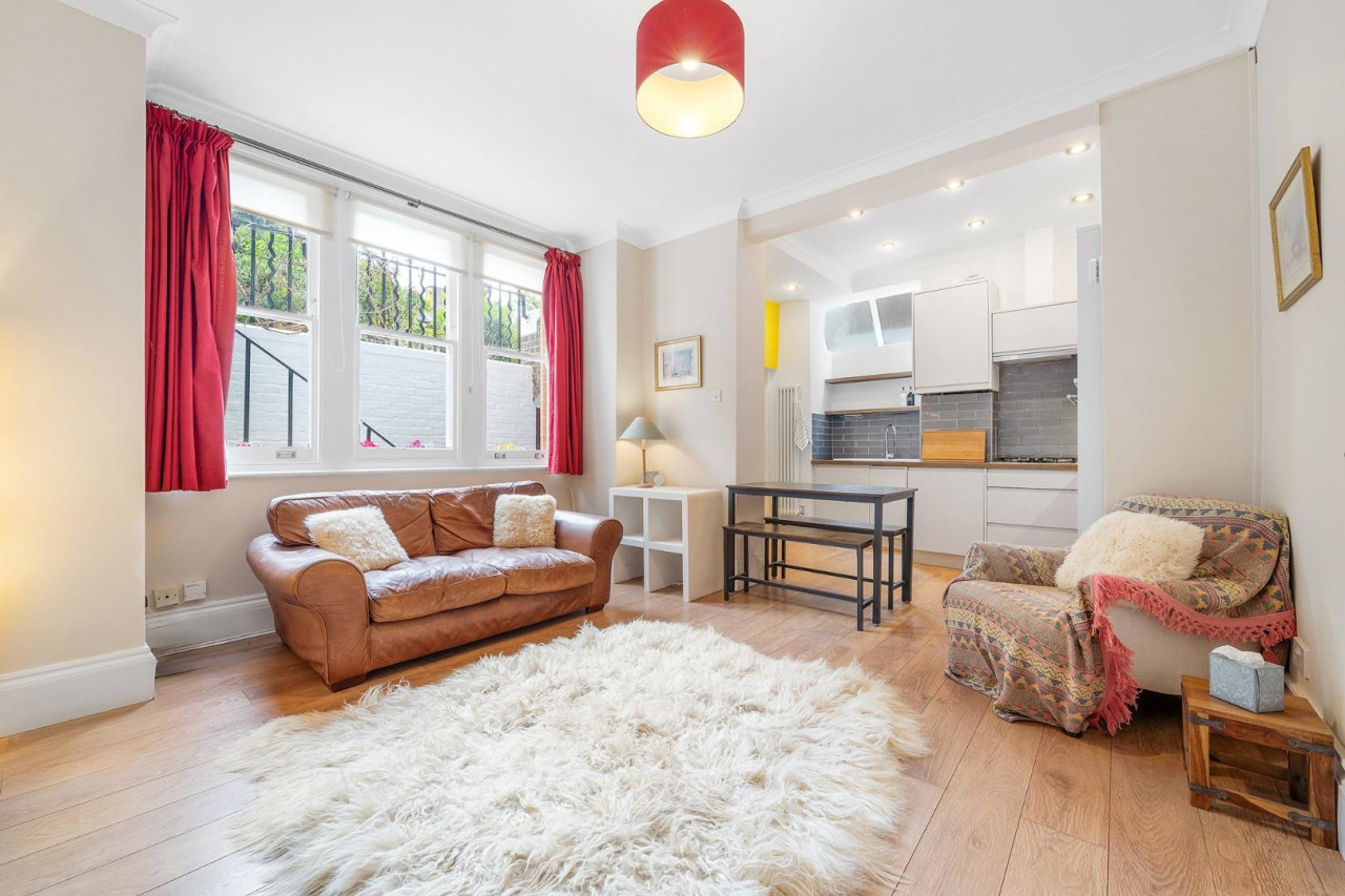 Herne Hill, SE24