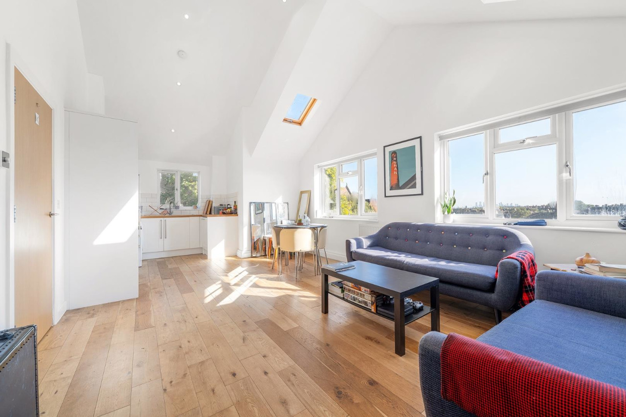 Upper Tulse Hill, SW2