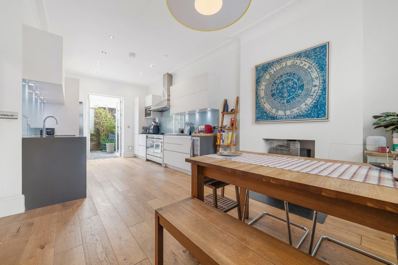 Sulina Road, SW2