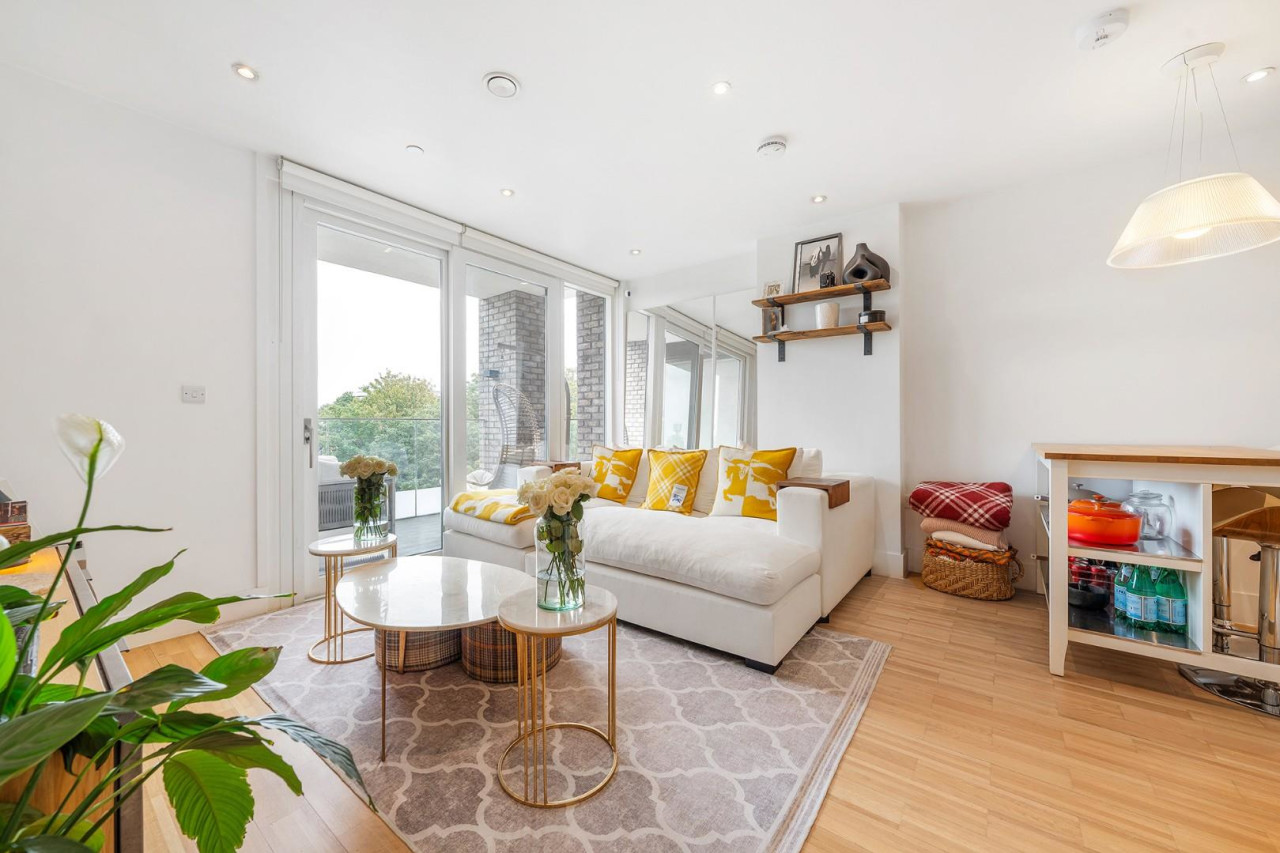 Brixton Hill, SW2