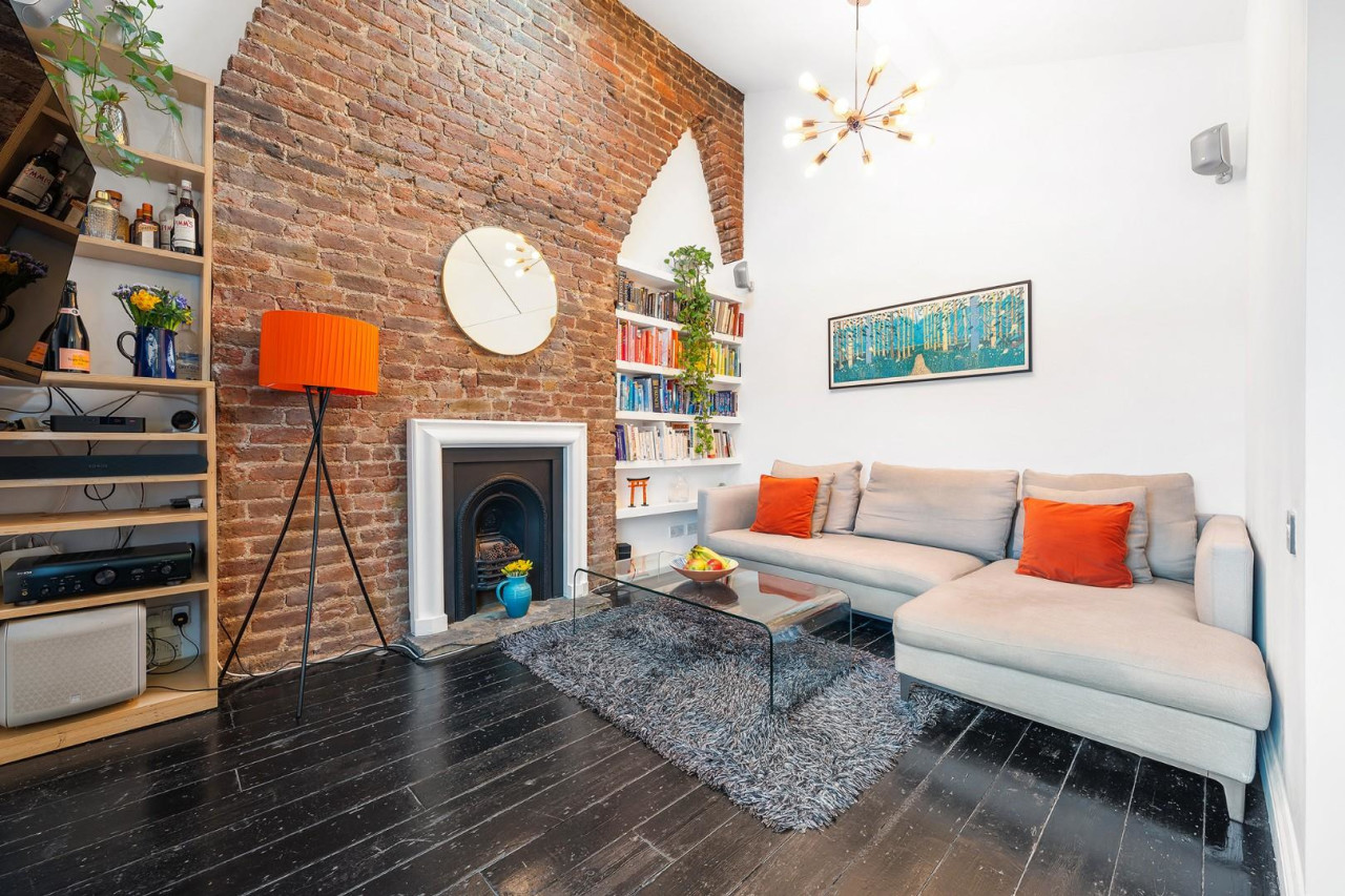 Stockwell Park Crescent, SW9