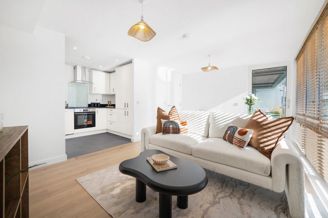 Clarence Avenue, SW4