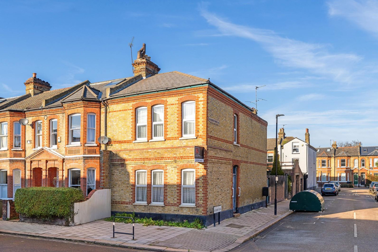 Thornbury Road, SW2
