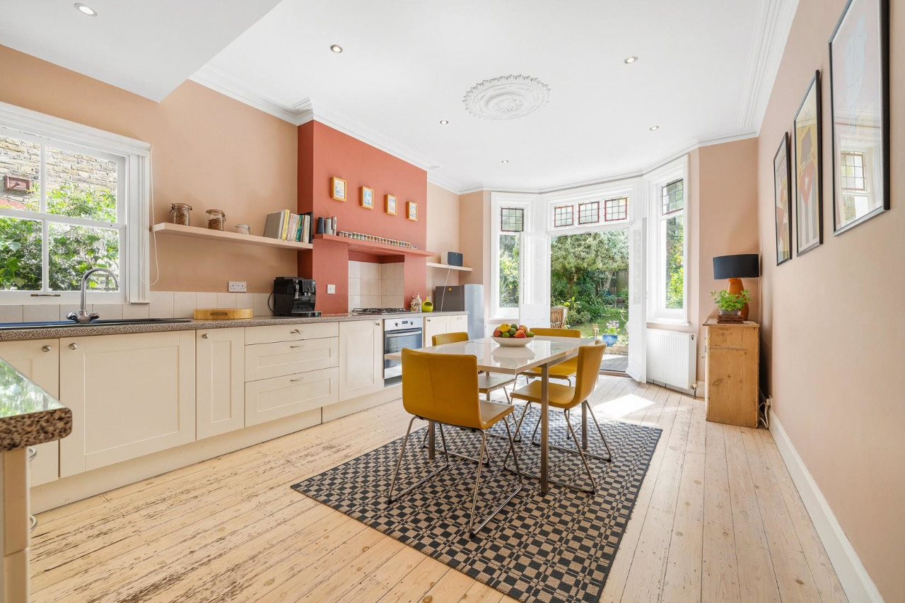 Fawnbrake Avenue, SE24