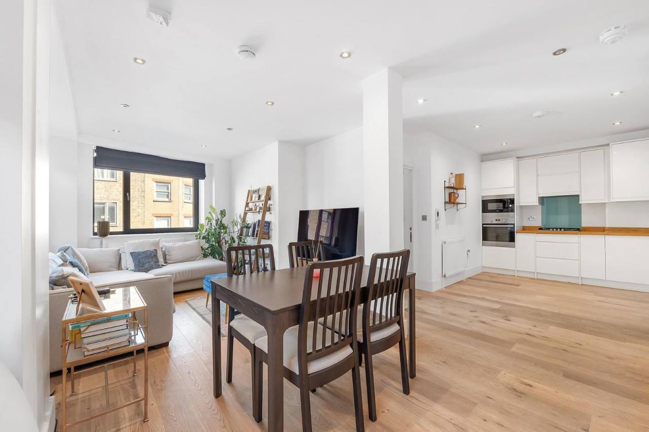 Coldharbour Lane, SW9