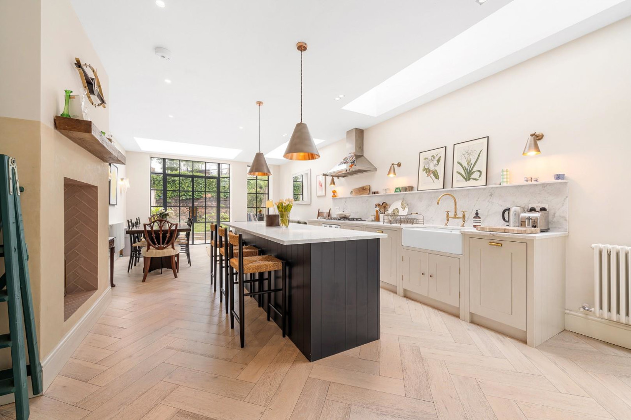 Morrish Road, SW2
