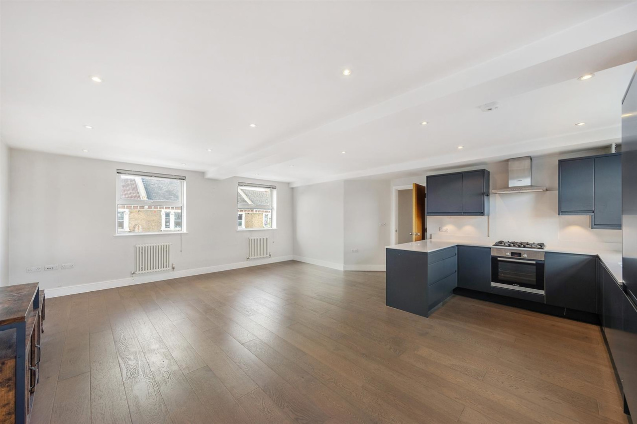Crawthew Grove, SE22
