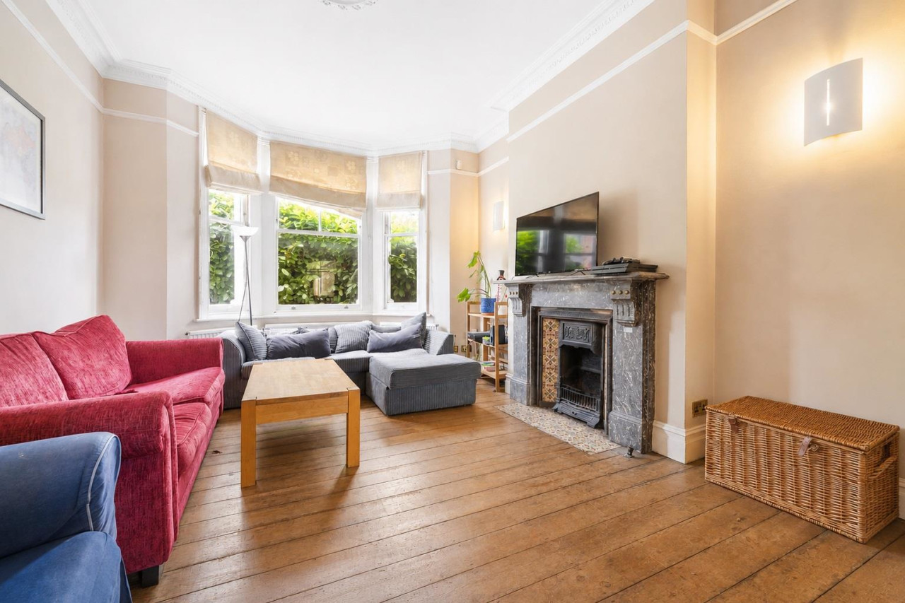 Brayburne Avenue, SW4