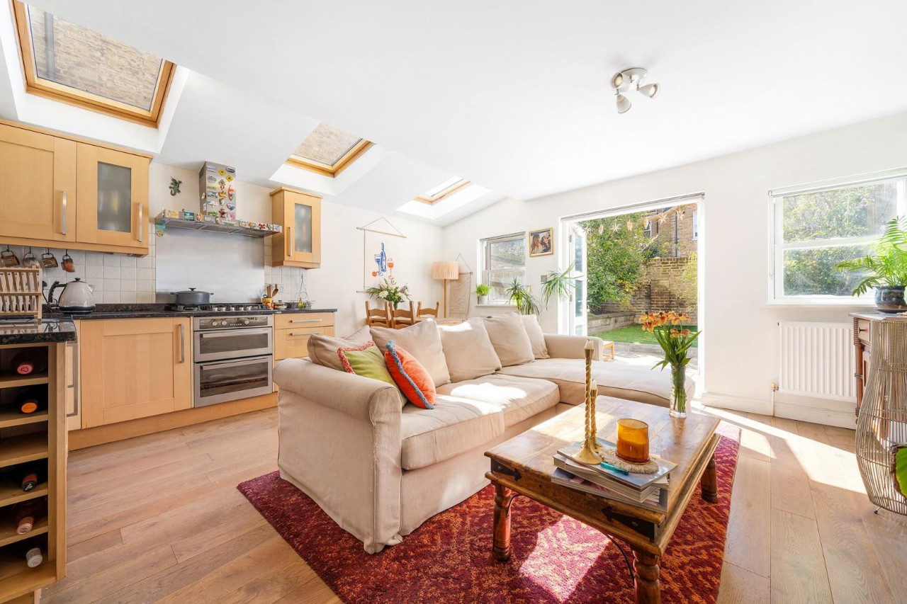 Arodene Road, SW2