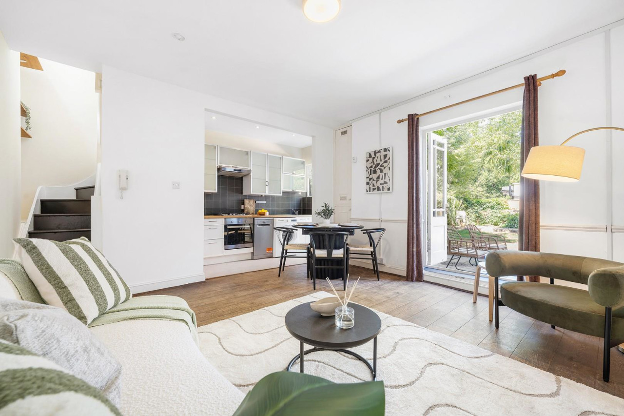 Lambert Road, SW2
