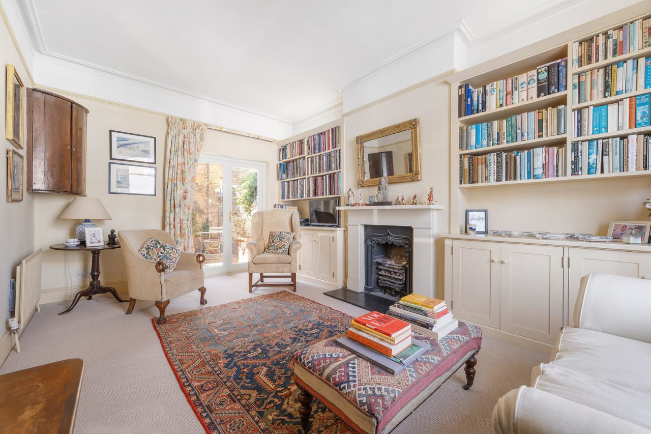 Elm Park, SW2