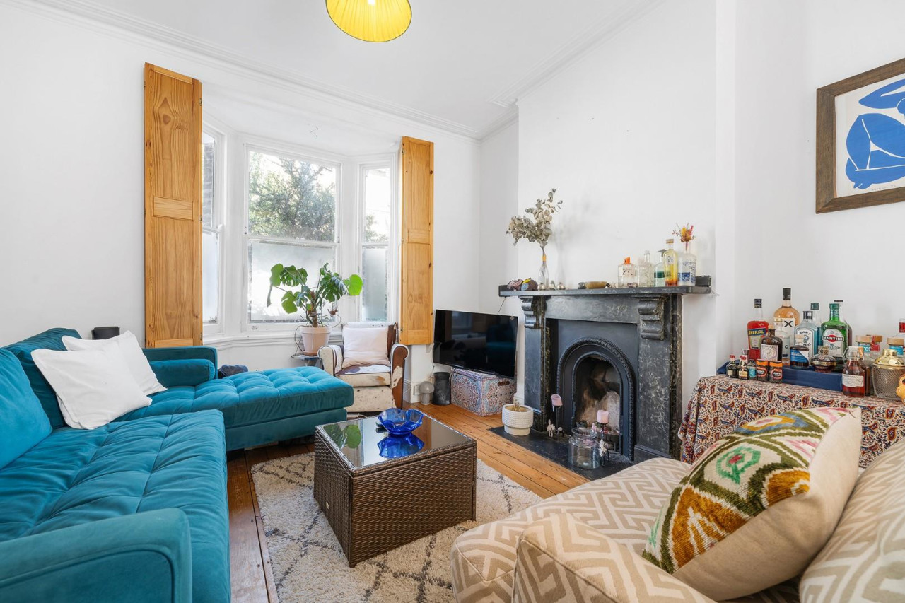 Santley Street, SW4