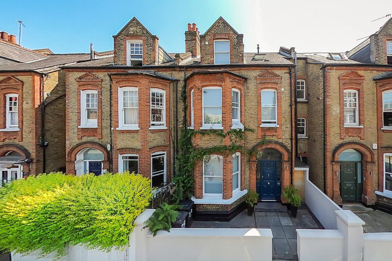 Trent Road, SW2