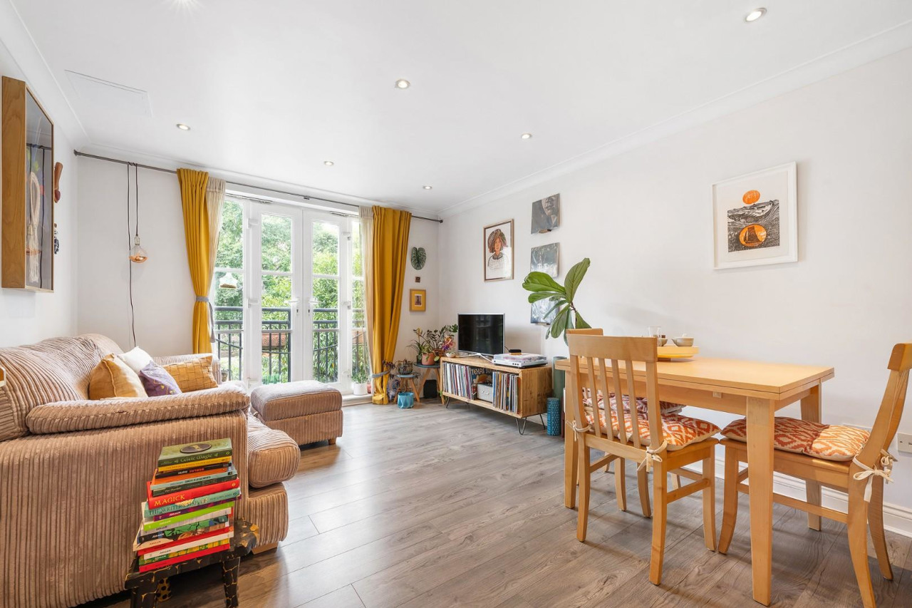Bascombe Street, SW2
