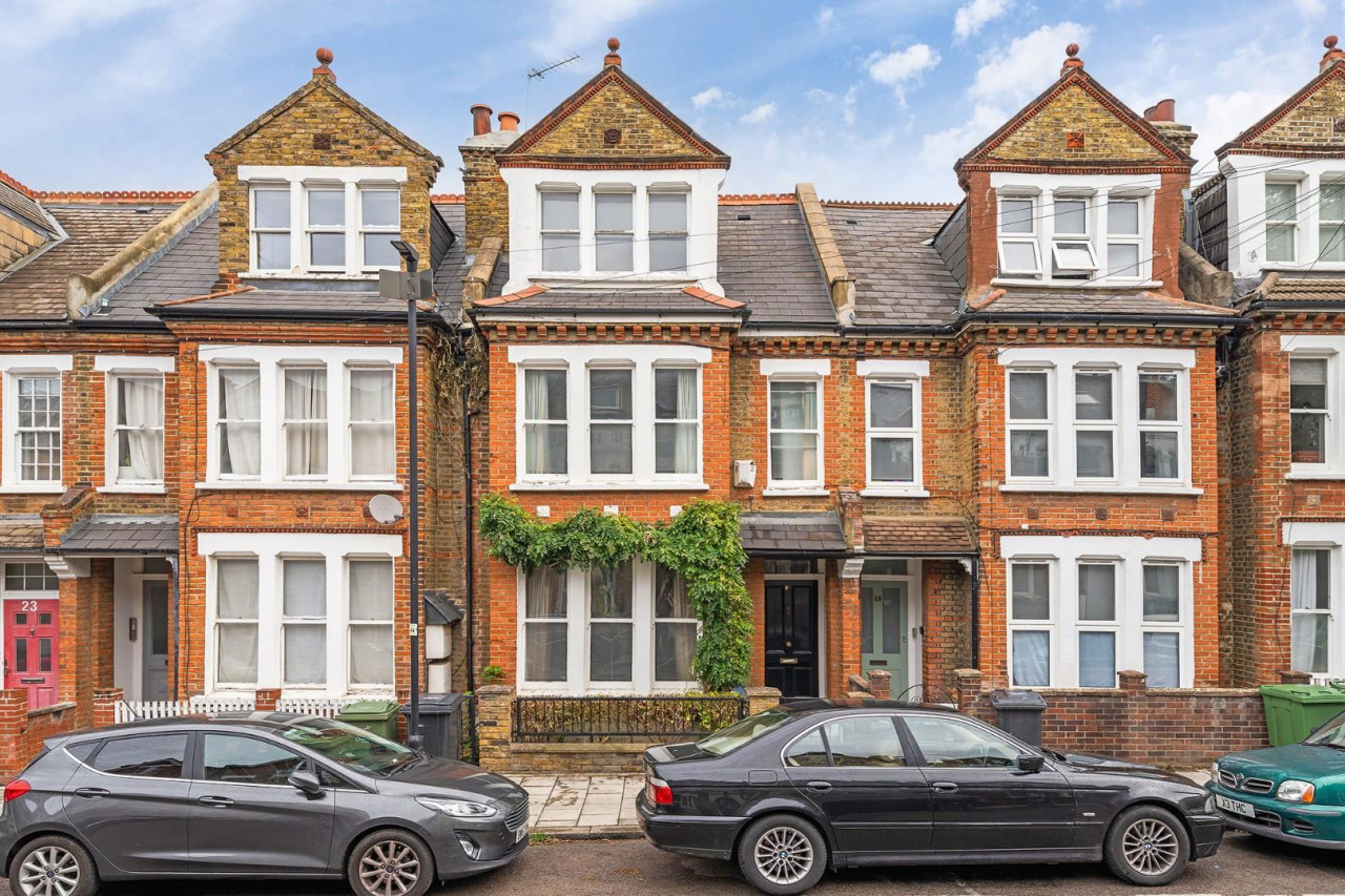 Hemberton Road, SW9