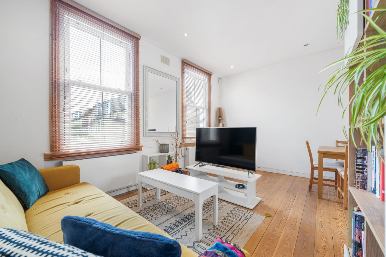 Branksome Road, SW2