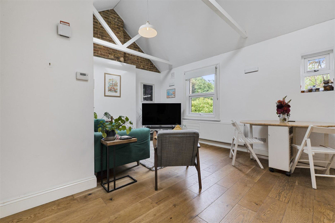 Norwood Road, SE24