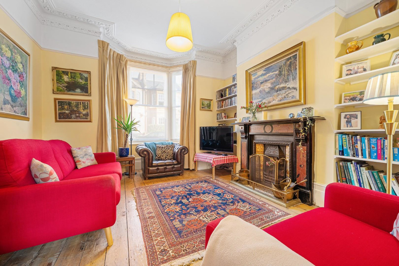 Rosebery Road, SW2