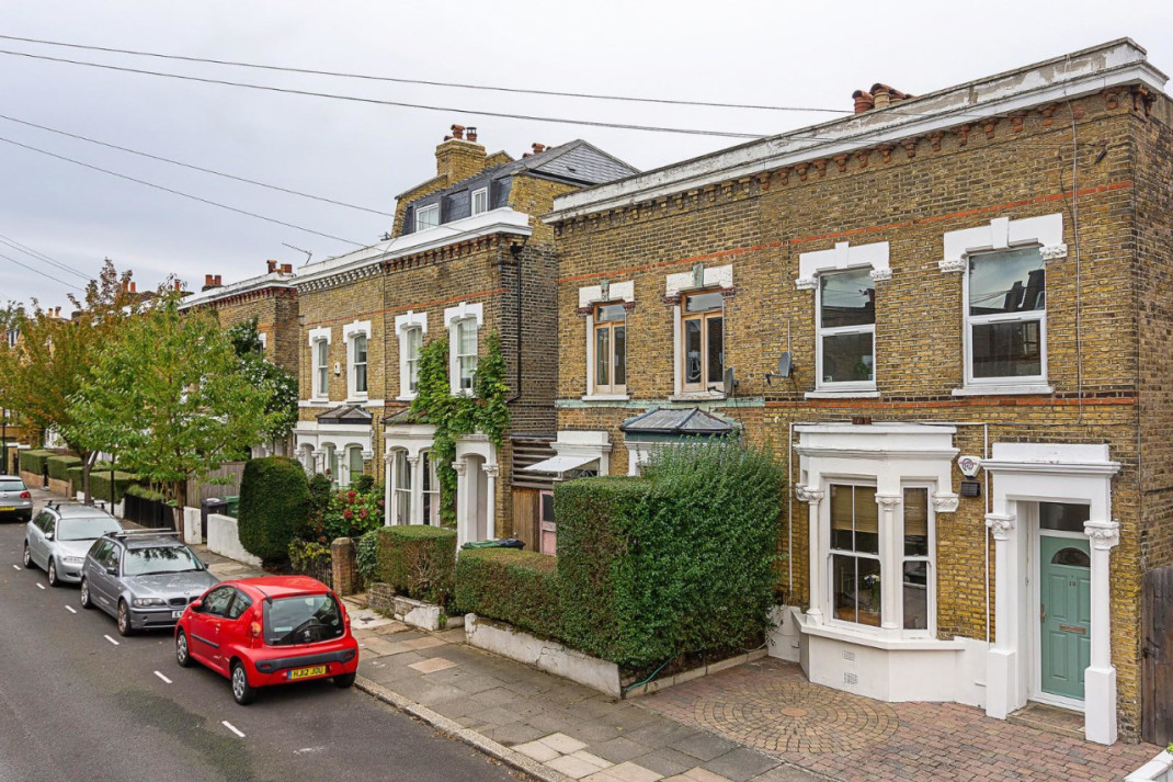 Flat for sale on Horsford Road, SW2, Ref 30096653 Keating Estates