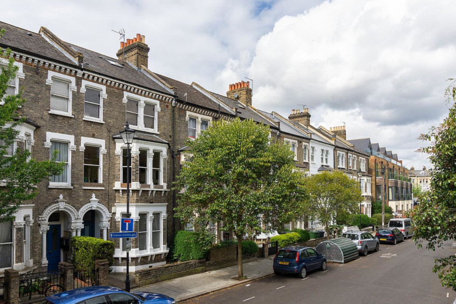 Flat for sale on Josephine Avenue, SW2, Ref 30647187 Keating Estates