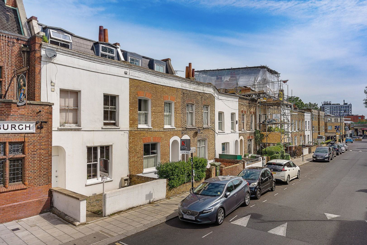 House for sale on Ferndale Road, SW9, Ref 30698475 Keating Estates