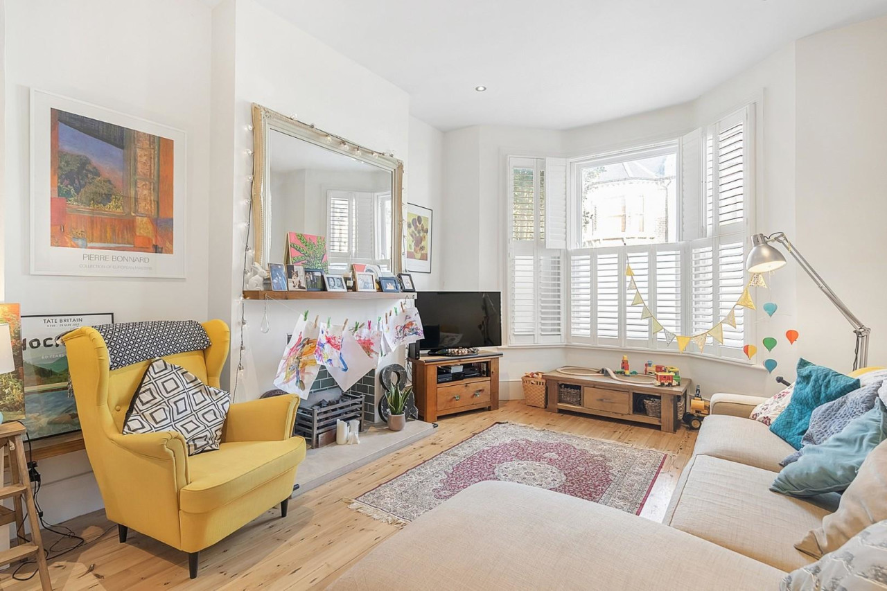 Properties for sale Keating Estates