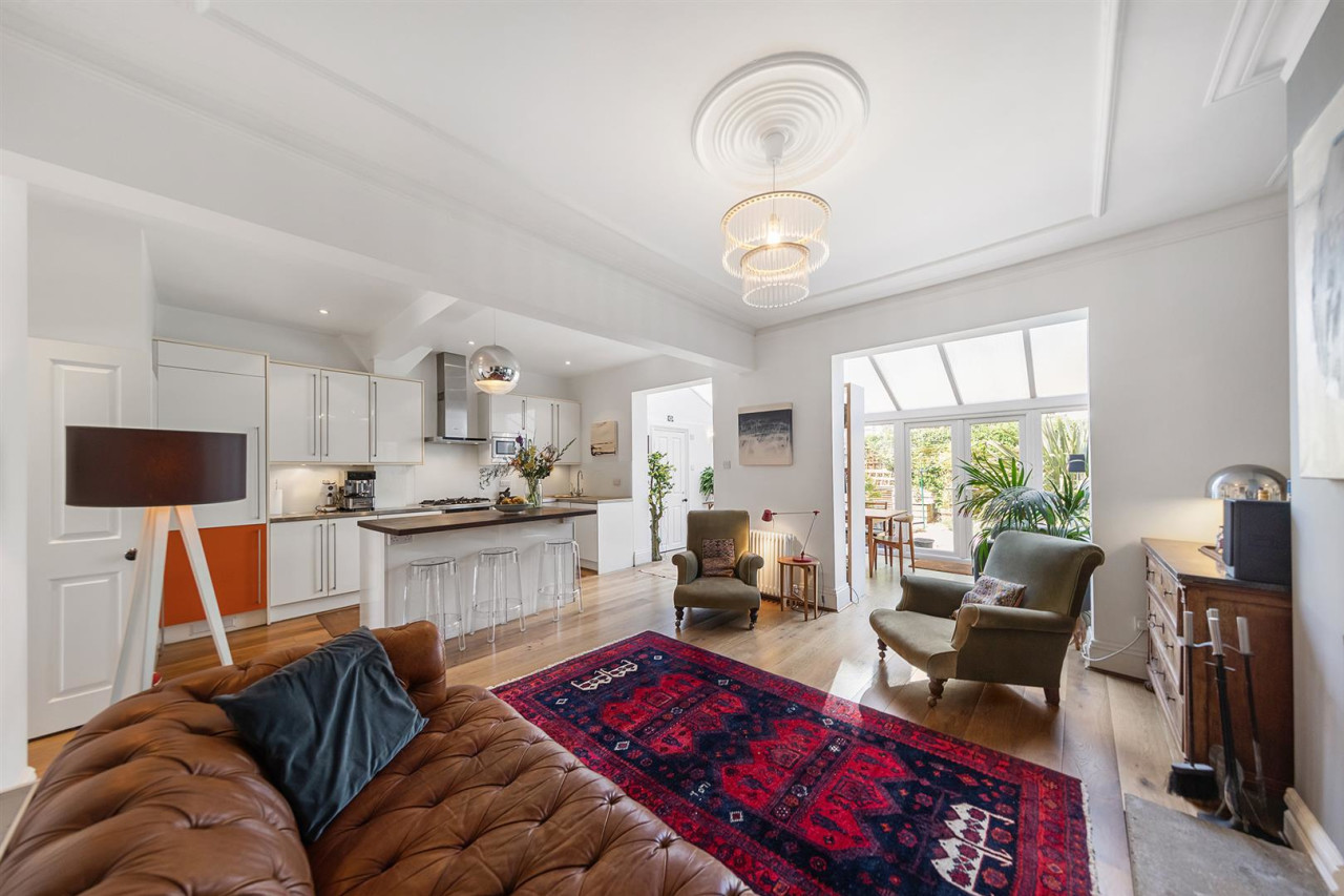 Properties for sale Keating Estates