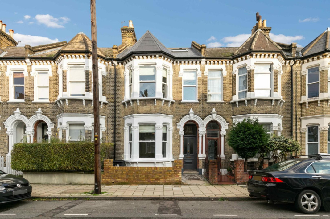 Properties for sale Keating Estates